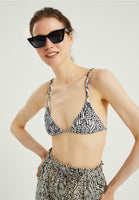 Flores Print Triangular Bikini Top