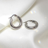 Classic Hoop Earring - Medium